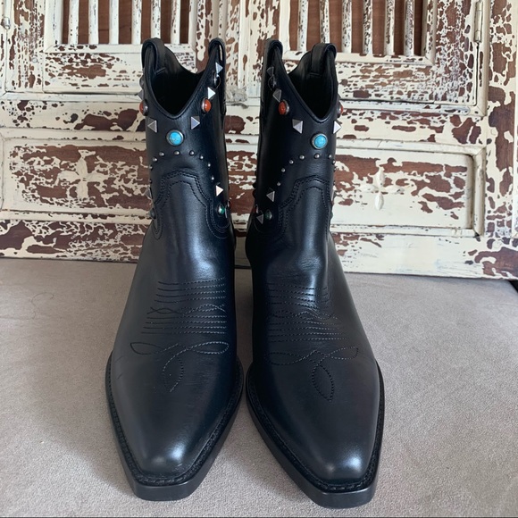 Valentino Garavani Rockstud Cowboy Boots - Picture 4 of 13